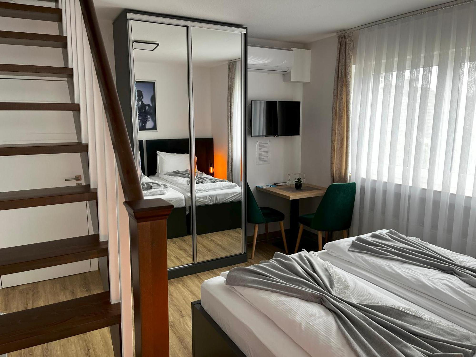 Haven Hotels - Hotel Dona 贝尔吉施-格拉德巴赫 外观 照片