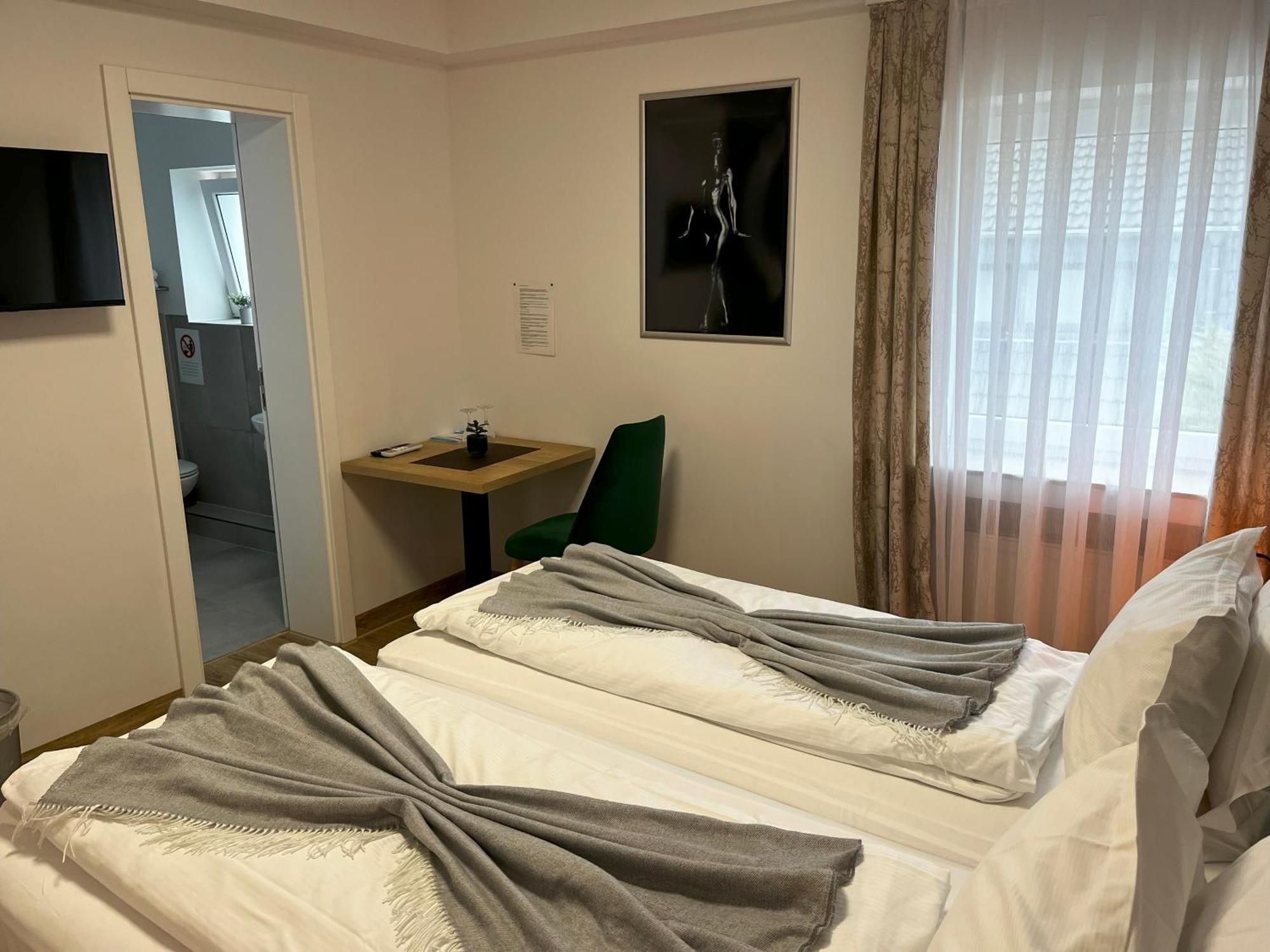 Haven Hotels - Hotel Dona 贝尔吉施-格拉德巴赫 外观 照片