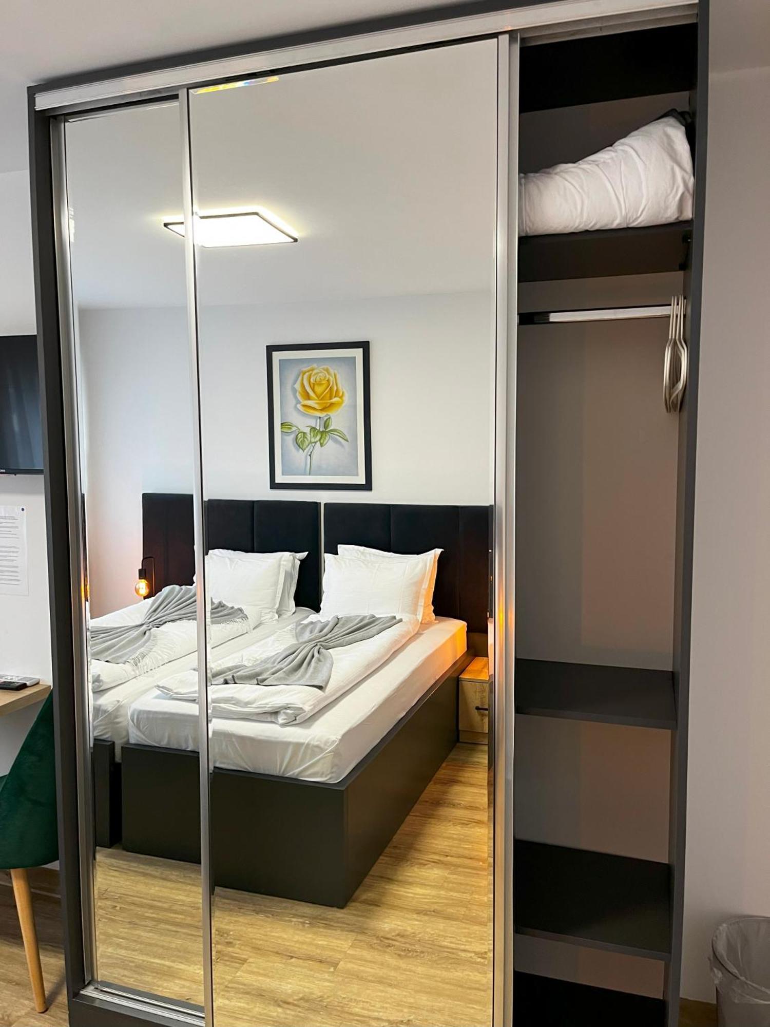 Haven Hotels - Hotel Dona 贝尔吉施-格拉德巴赫 外观 照片