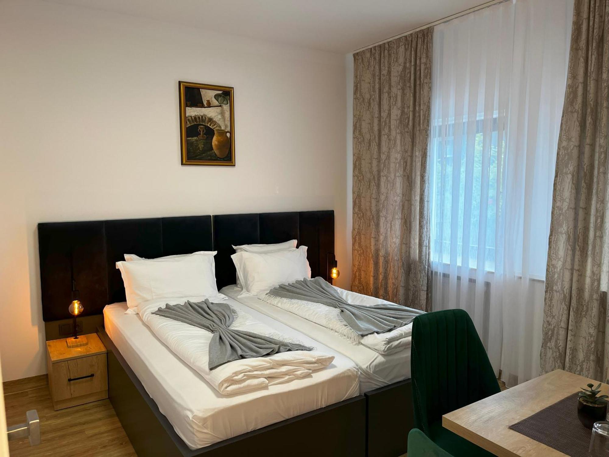 Haven Hotels - Hotel Dona 贝尔吉施-格拉德巴赫 外观 照片