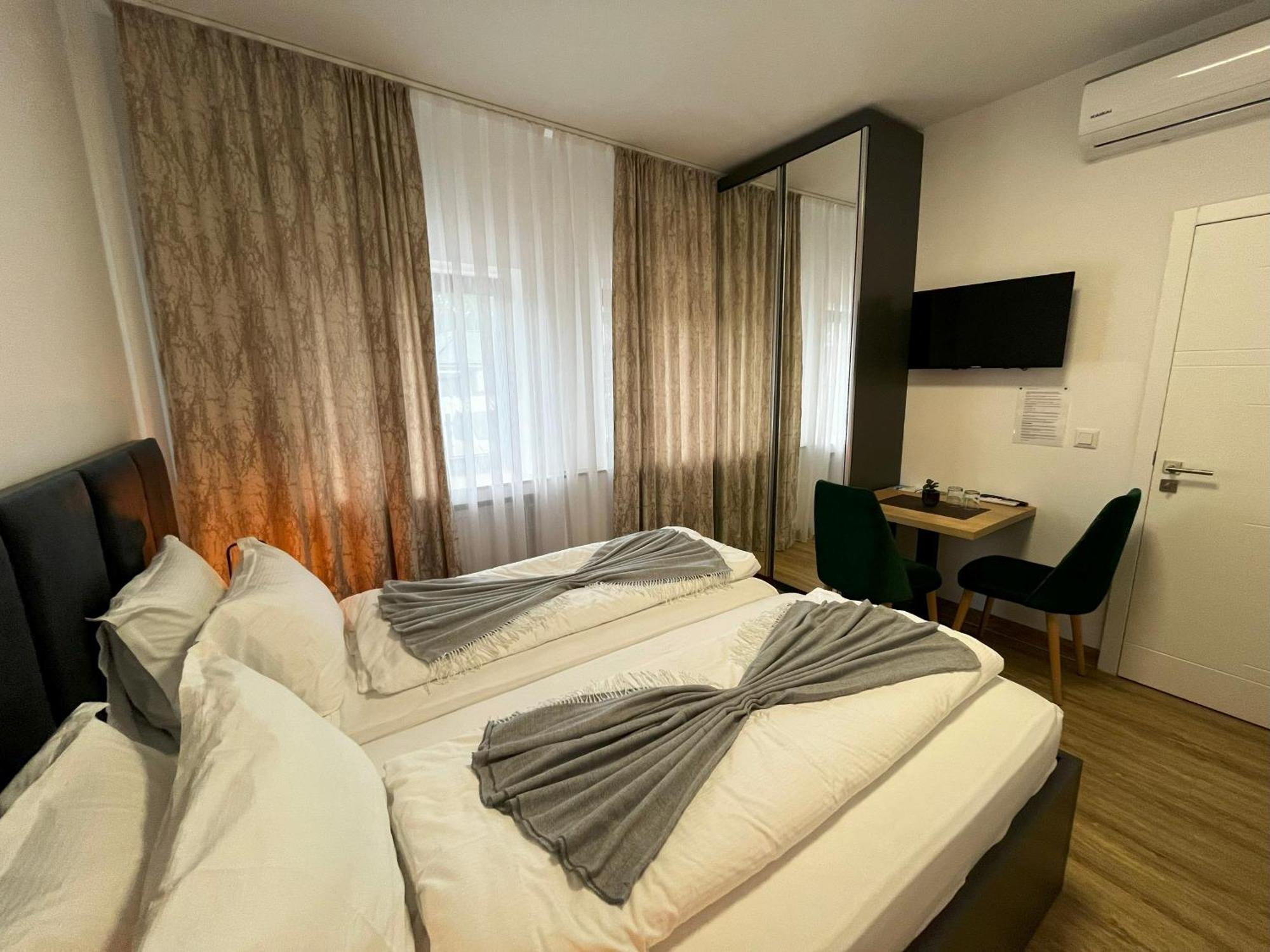 Haven Hotels - Hotel Dona 贝尔吉施-格拉德巴赫 外观 照片