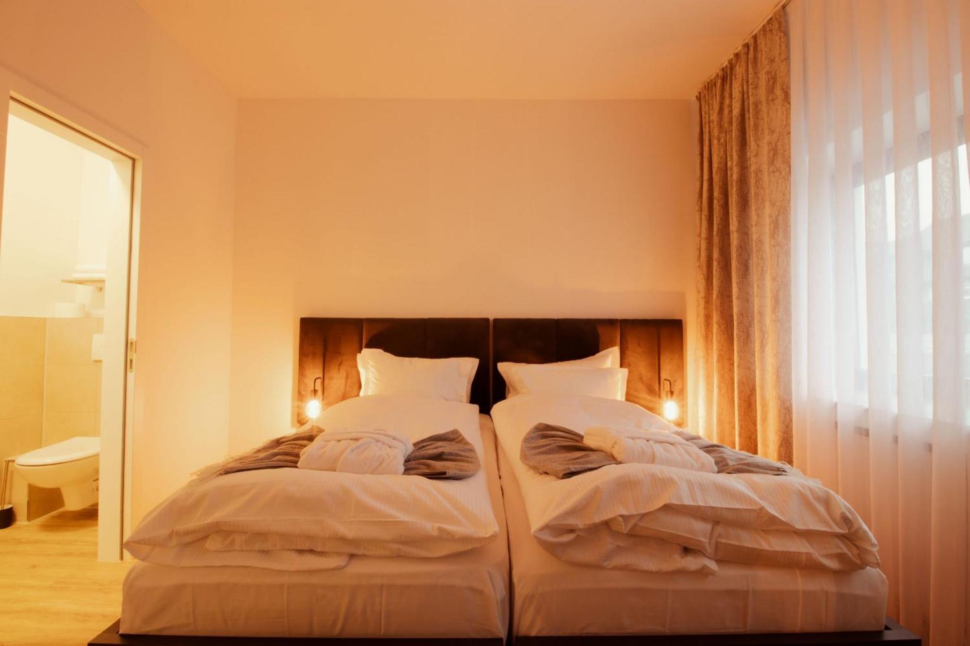 Haven Hotels - Hotel Dona 贝尔吉施-格拉德巴赫 外观 照片