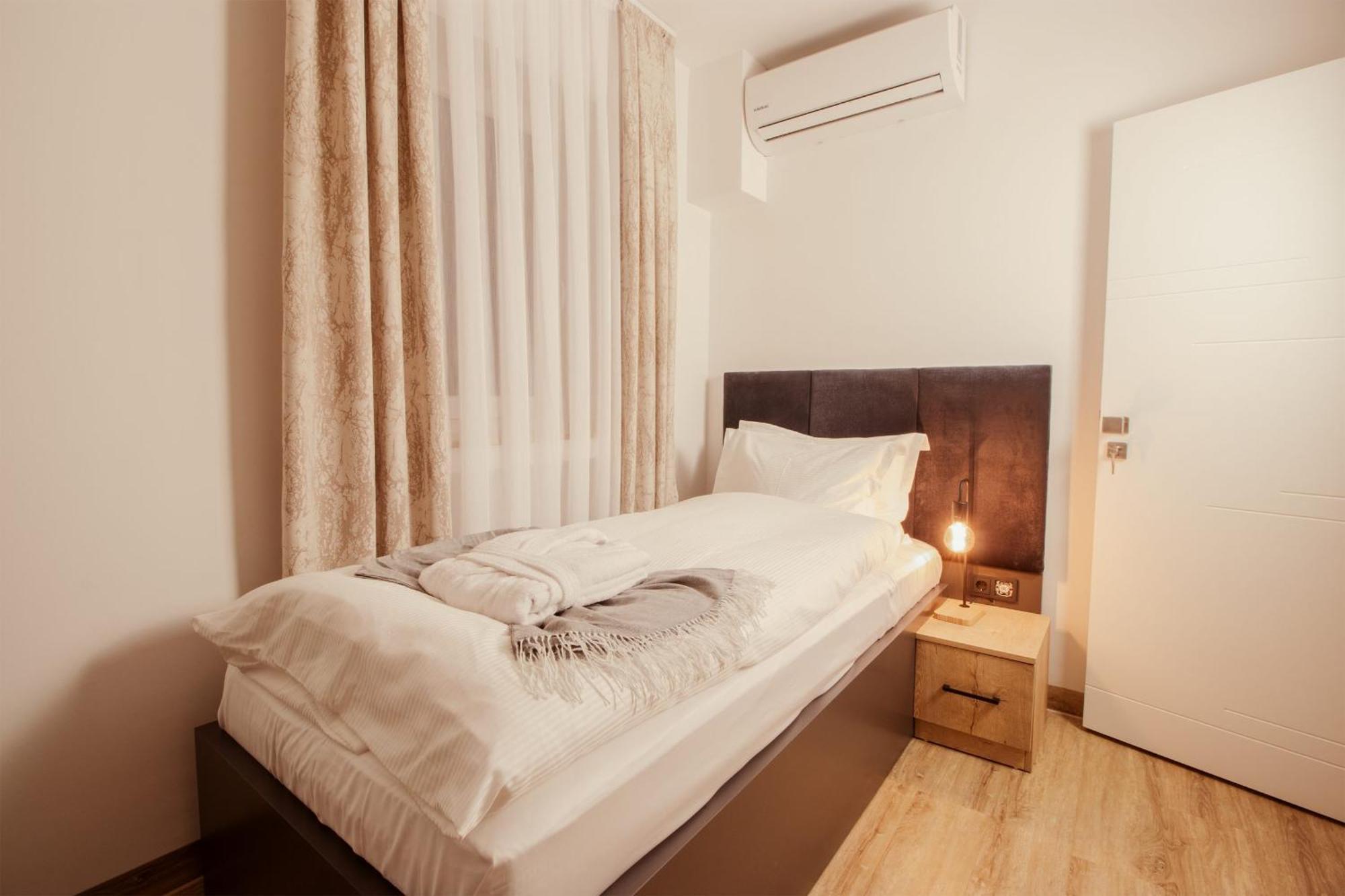 Haven Hotels - Hotel Dona 贝尔吉施-格拉德巴赫 外观 照片