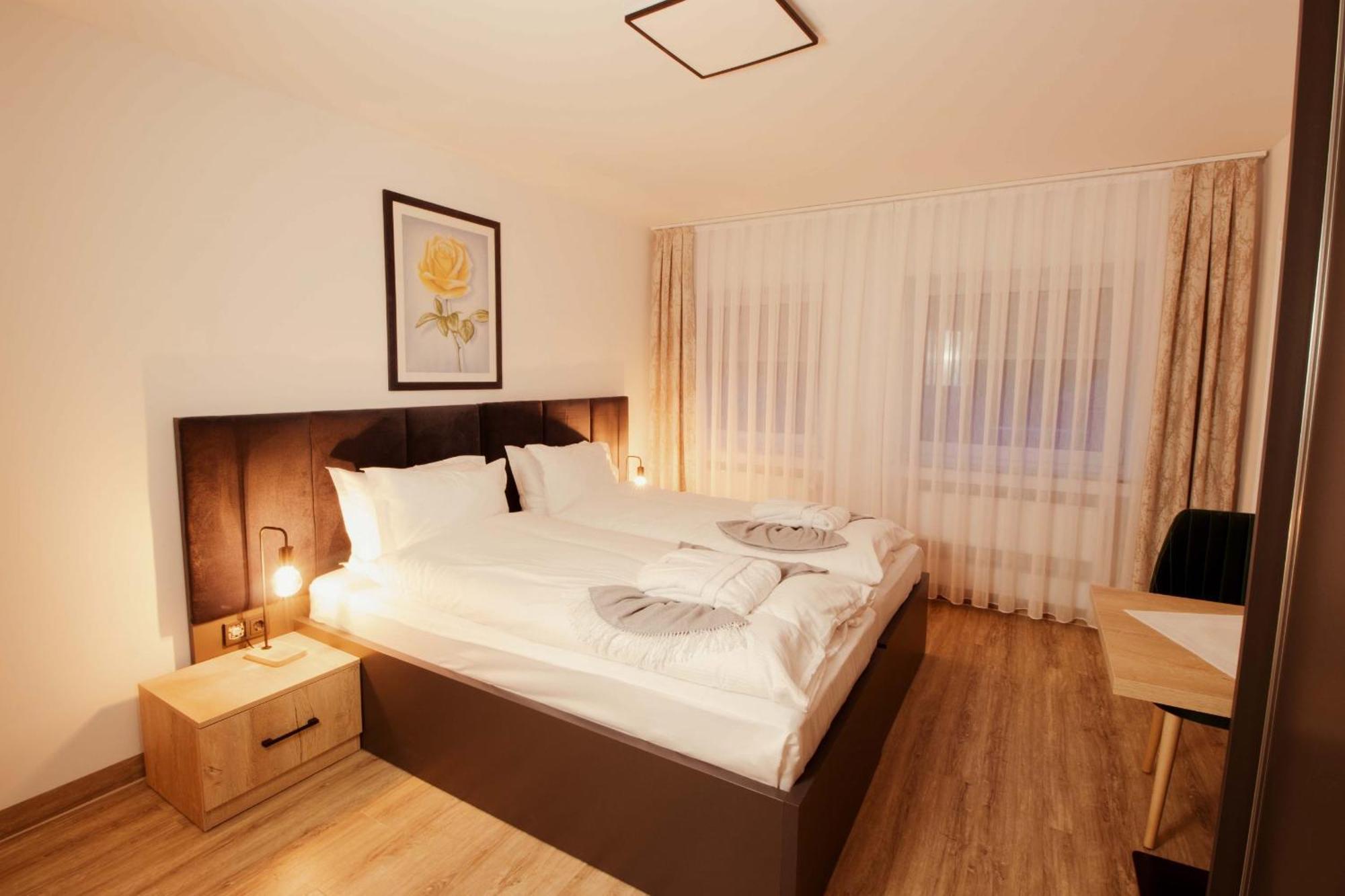 Haven Hotels - Hotel Dona 贝尔吉施-格拉德巴赫 外观 照片